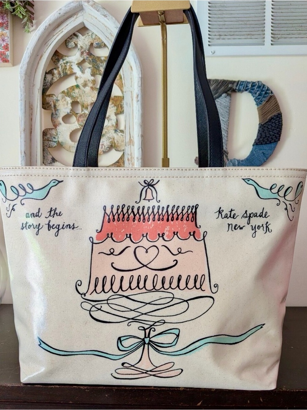 Kate Spade The Wedding Tote with Couples Storybook Lining Pink & Teal “RARE” EUC